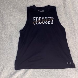 UNDER ARMOUR SMALL BLACK WORKOUT TANK